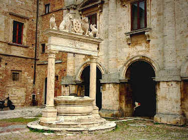 montepulciano well